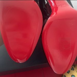 COPY - Authentic Christian Louboutin, black- red bottoms